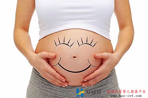 第三代试管婴儿可以帮助染色体异常的人群生下健康宝宝吗?(图1) 第三代试管婴儿可以帮助染色体异常的人群生下健康宝宝吗?(图1)