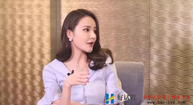 知名女星被曝遭遇出轨、离婚、自杀:女人这一生,要熬过多少苦?(图2) 知名女星被曝遭遇出轨、离婚、自杀:女人这一生,要熬过多少苦?(图2)