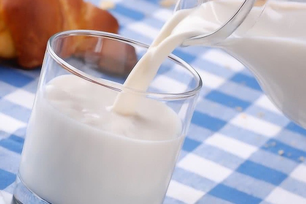 多囊完全不能吃甜食没道理,适当吃点奶油蛋糕没影响(图2) 吃乳制品会使睾酮升高