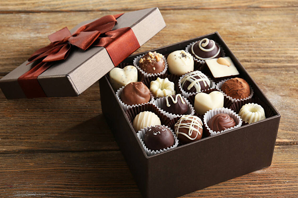 多囊卵巢能不能吃巧克力因人而异,虽无糖也可能引发肥胖(图2) 无糖巧克力也含有热量