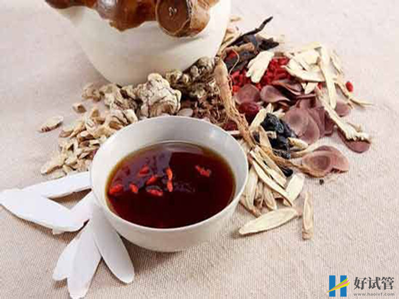 十全大补汤适合哪些人喝?你不知道的一些十全大补汤常识解析(图1) 十全大补汤有滋补功效